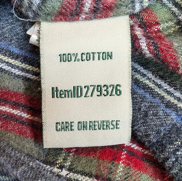 LL Bean Women Cotton Relaxed Fit Flannel Shirt Button Up Size Medium - Picture 5 of 9